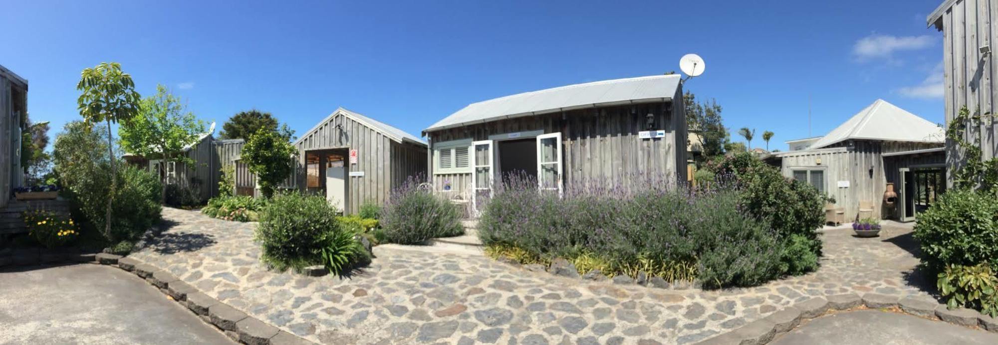 Mangawhai Chalets ภายนอก รูปภาพ