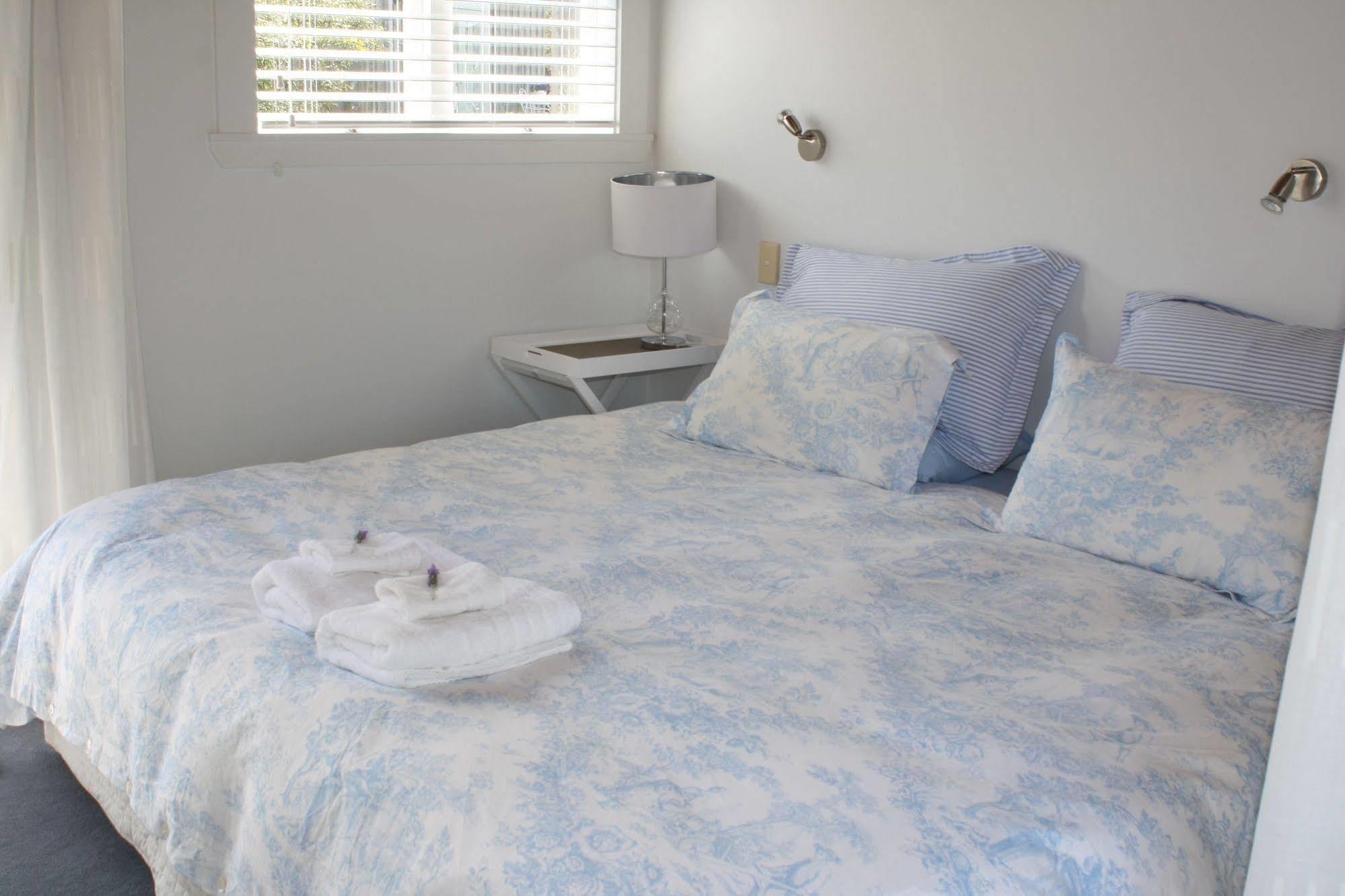 Mangawhai Chalets ภายนอก รูปภาพ